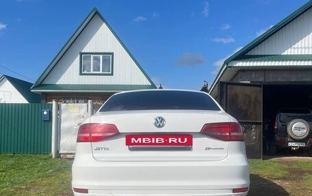 Volkswagen Jetta VI, 2015 год, 850 000 рублей, 5 фотография