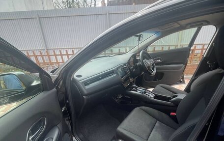 Honda Vezel, 2014 год, 1 350 000 рублей, 8 фотография