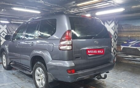 Toyota Land Cruiser Prado 120 рестайлинг, 2007 год, 1 550 000 рублей, 5 фотография