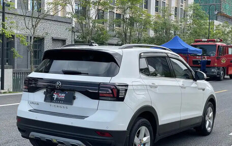 Volkswagen T-Cross I, 2021 год, 1 410 000 рублей, 8 фотография