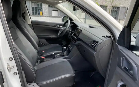 Volkswagen T-Cross I, 2021 год, 1 410 000 рублей, 9 фотография