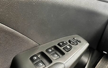 Hyundai Solaris II рестайлинг, 2018 год, 1 299 000 рублей, 9 фотография