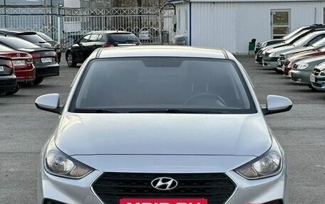 Hyundai Solaris II рестайлинг, 2018 год, 1 299 000 рублей, 3 фотография