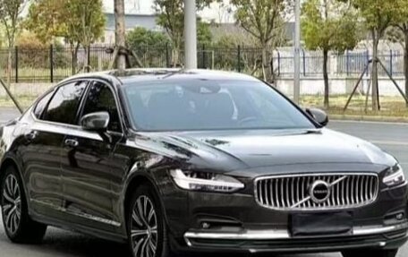 Volvo S90 II рестайлинг, 2021 год, 4 100 000 рублей, 3 фотография