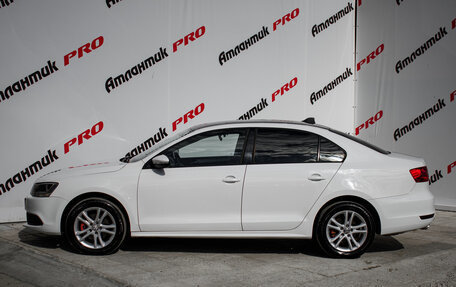Volkswagen Jetta VI, 2011 год, 900 000 рублей, 7 фотография