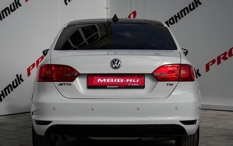 Volkswagen Jetta VI, 2011 год, 900 000 рублей, 5 фотография