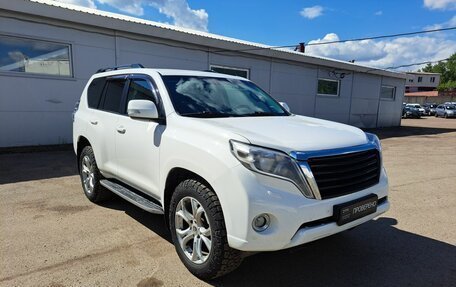 Toyota Land Cruiser Prado 150 рестайлинг 2, 2012 год, 2 650 000 рублей, 3 фотография