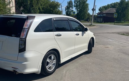 Honda Stream II, 2010 год, 700 000 рублей, 3 фотография