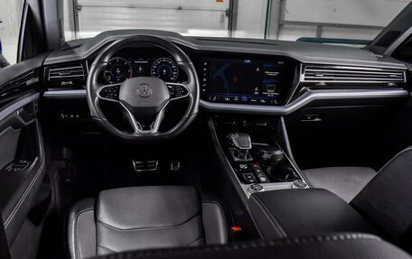 Volkswagen Touareg III, 2021 год, 6 689 000 рублей, 6 фотография