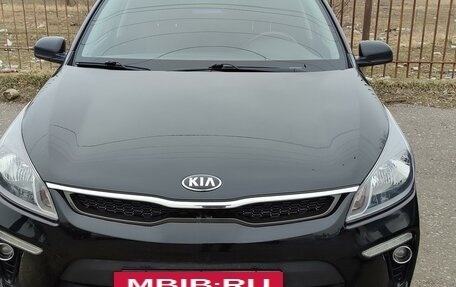 KIA Rio IV, 2018 год, 1 600 000 рублей, 5 фотография