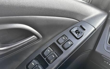 Hyundai ix35 I рестайлинг, 2013 год, 1 199 000 рублей, 10 фотография