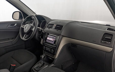 Skoda Yeti I рестайлинг, 2015 год, 1 150 000 рублей, 13 фотография