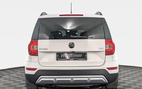 Skoda Yeti I рестайлинг, 2015 год, 1 150 000 рублей, 6 фотография
