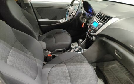 Hyundai Solaris II рестайлинг, 2011 год, 729 000 рублей, 9 фотография