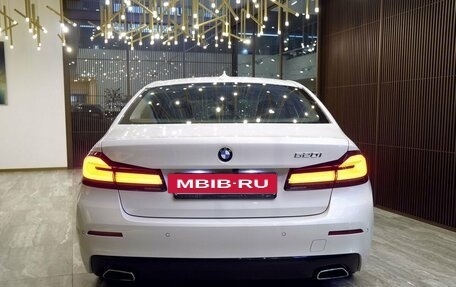 BMW 5 серия, 2021 год, 4 500 000 рублей, 5 фотография