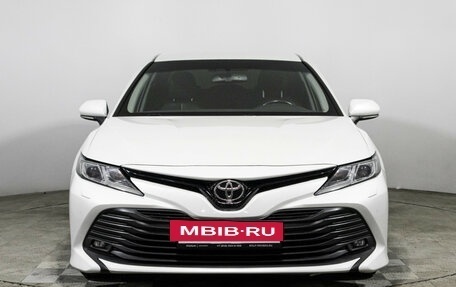 Toyota Camry, 2020 год, 2 429 700 рублей, 2 фотография