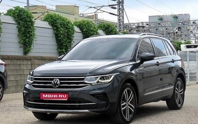 Volkswagen Tiguan II, 2021 год, 2 899 800 рублей, 1 фотография