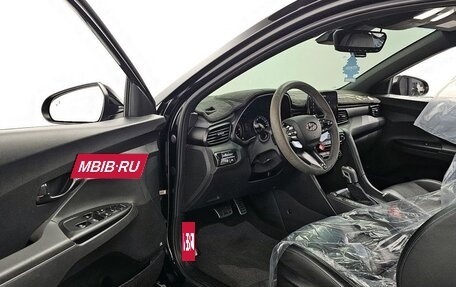 Hyundai Veloster II, 2021 год, 2 400 000 рублей, 5 фотография