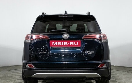 Toyota RAV4, 2018 год, 2 424 510 рублей, 6 фотография