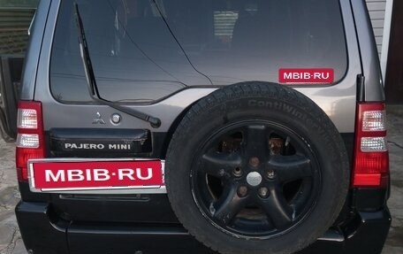 Mitsubishi Pajero Mini II, 2005 год, 450 000 рублей, 3 фотография