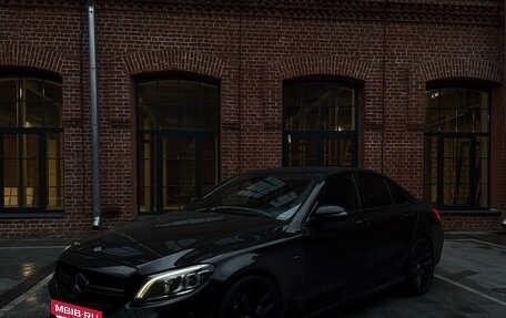 Mercedes-Benz C-Класс AMG, 2018 год, 3 670 000 рублей, 2 фотография