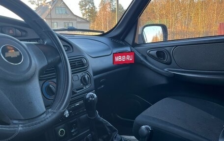 Chevrolet Niva I рестайлинг, 2011 год, 595 000 рублей, 5 фотография