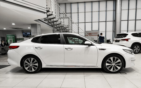 KIA K5 II, 2017 год, 1 650 000 рублей, 4 фотография
