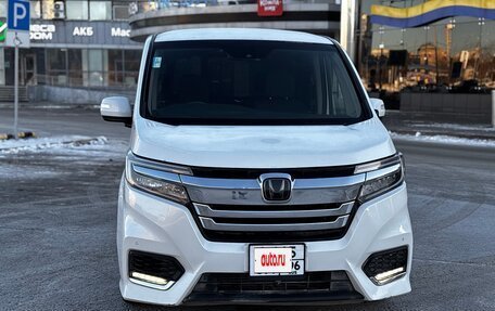 Honda Stepwgn IV, 2020 год, 2 950 000 рублей, 4 фотография