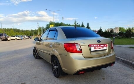 KIA Rio II, 2011 год, 665 000 рублей, 3 фотография
