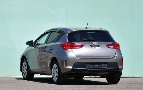Toyota Auris II, 2013 год, 1 330 000 рублей, 3 фотография