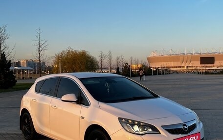 Opel Astra J, 2012 год, 950 000 рублей, 3 фотография
