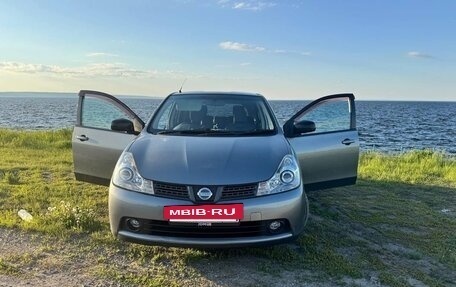 Nissan Wingroad III, 2005 год, 750 000 рублей, 3 фотография
