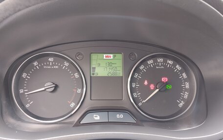 Skoda Fabia II, 2014 год, 860 000 рублей, 6 фотография