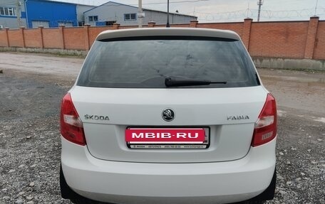 Skoda Fabia II, 2014 год, 860 000 рублей, 10 фотография