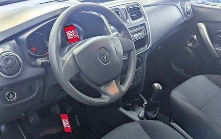 Renault Logan II, 2015 год, 717 000 рублей, 5 фотография
