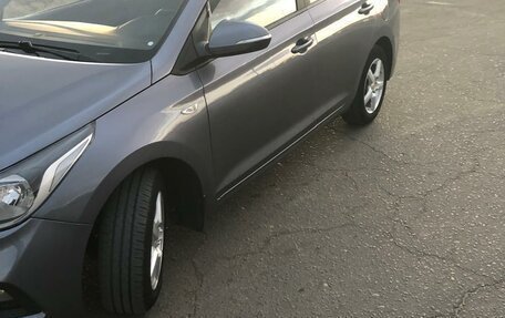 Hyundai Solaris II рестайлинг, 2019 год, 1 140 000 рублей, 5 фотография