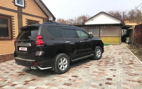 Toyota Land Cruiser Prado 150 рестайлинг 2, 2020 год, 5 550 000 рублей, 4 фотография