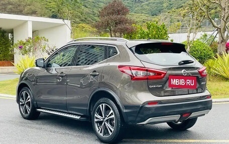 Nissan Qashqai, 2022 год, 1 850 000 рублей, 3 фотография