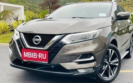 Nissan Qashqai, 2022 год, 1 850 000 рублей, 5 фотография