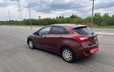 Hyundai i30 II рестайлинг, 2013 год, 960 000 рублей, 6 фотография