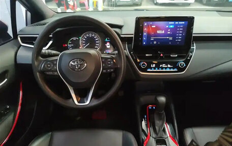 Toyota Corolla, 2021 год, 1 755 000 рублей, 9 фотография
