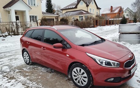 KIA cee'd III, 2013 год, 950 000 рублей, 2 фотография