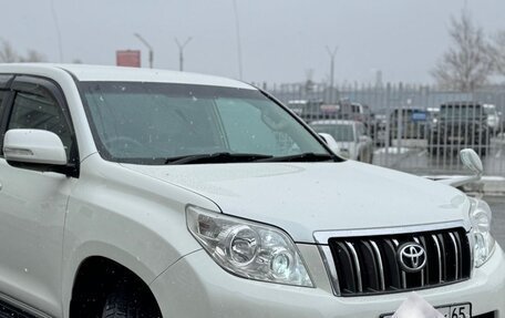 Toyota Land Cruiser Prado 150 рестайлинг 2, 2010 год, 2 800 000 рублей, 2 фотография