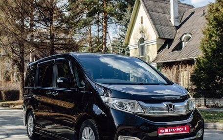 Honda Stepwgn IV, 2015 год, 2 100 000 рублей, 1 фотография