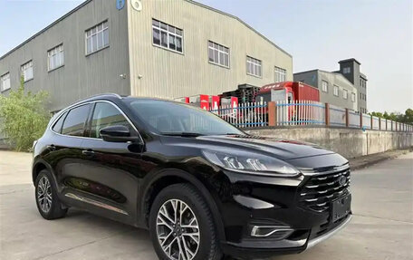 Ford Escape, 2021 год, 1 798 000 рублей, 1 фотография