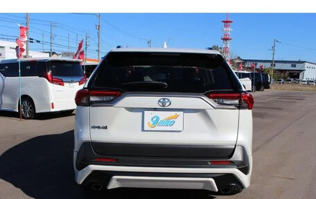 Toyota RAV4, 2021 год, 2 050 888 рублей, 7 фотография