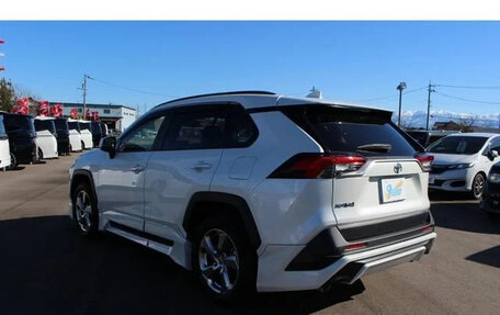 Toyota RAV4, 2021 год, 2 050 888 рублей, 8 фотография