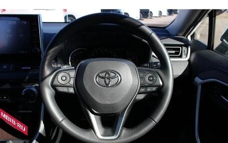 Toyota RAV4, 2021 год, 2 050 888 рублей, 10 фотография