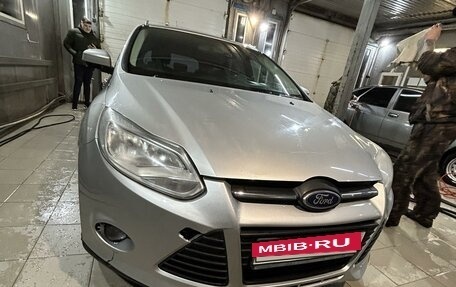 Ford Focus III, 2013 год, 370 000 рублей, 2 фотография