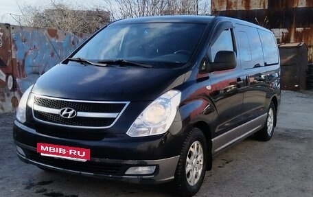 Hyundai Grand Starex Grand Starex I рестайлинг 2, 2013 год, 2 650 000 рублей, 3 фотография